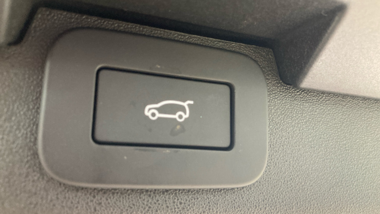 Land Rover Discovery 3.0 D350 Dynamic SE 5dr Auto Diesel Station Wagon